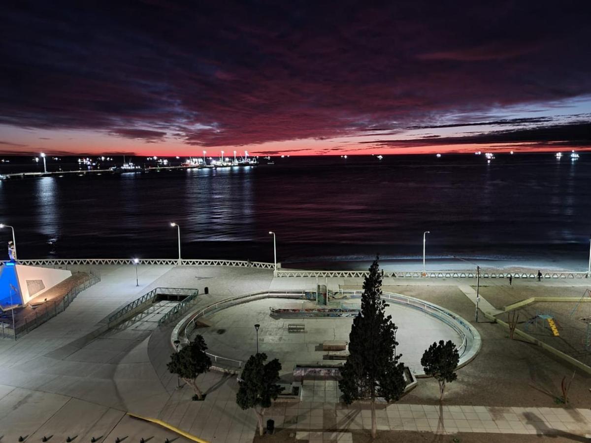 Enjoy Departamento Frente Al Mar Appartement Puerto Madryn Buitenkant foto